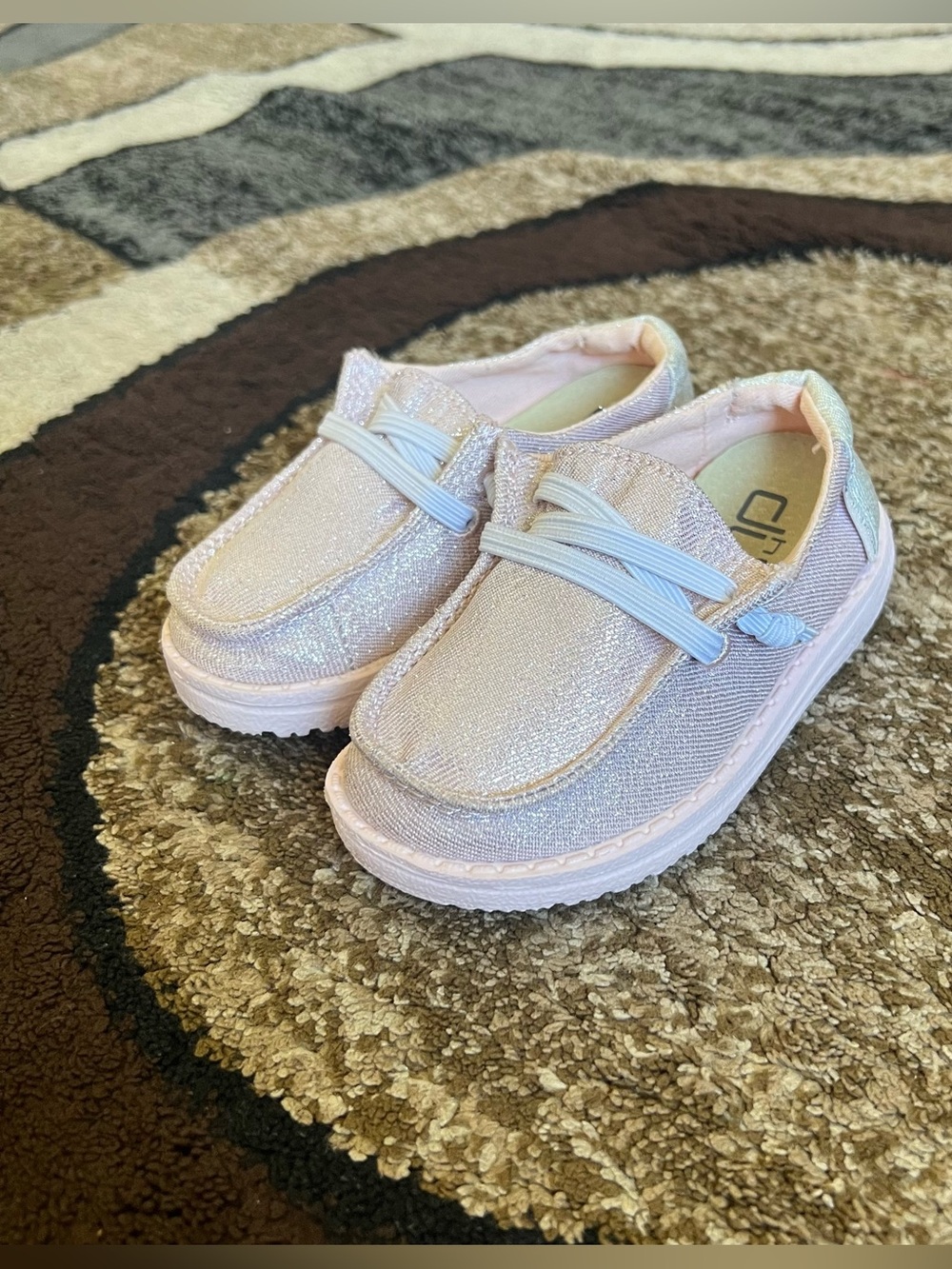 Baby Girl Hey Dude WendySlip On sparkly pink Size 6K
